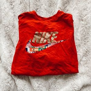 nike tshirt